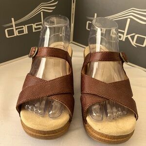 Vintage Dansko Excellent Condition Brown Mules